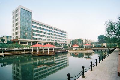 Wuhan Polytechnic 武汉职业技术学院